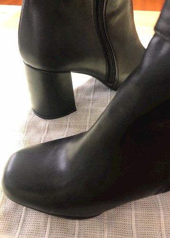 Siyah Kadın Deri Dizüstü Çizme - Görsel 7