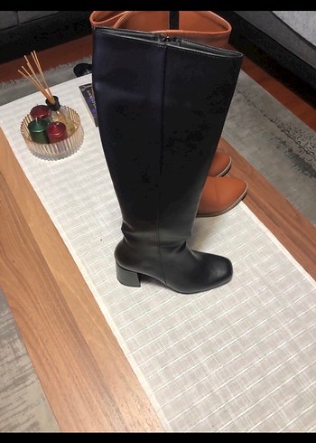 Siyah Kadın Deri Dizüstü Çizme - Görsel 3