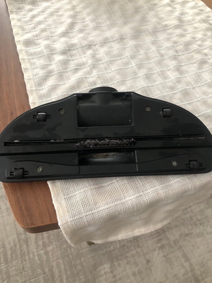 Siyah Elektrikli Süpürge Başlığı - Görsel 3