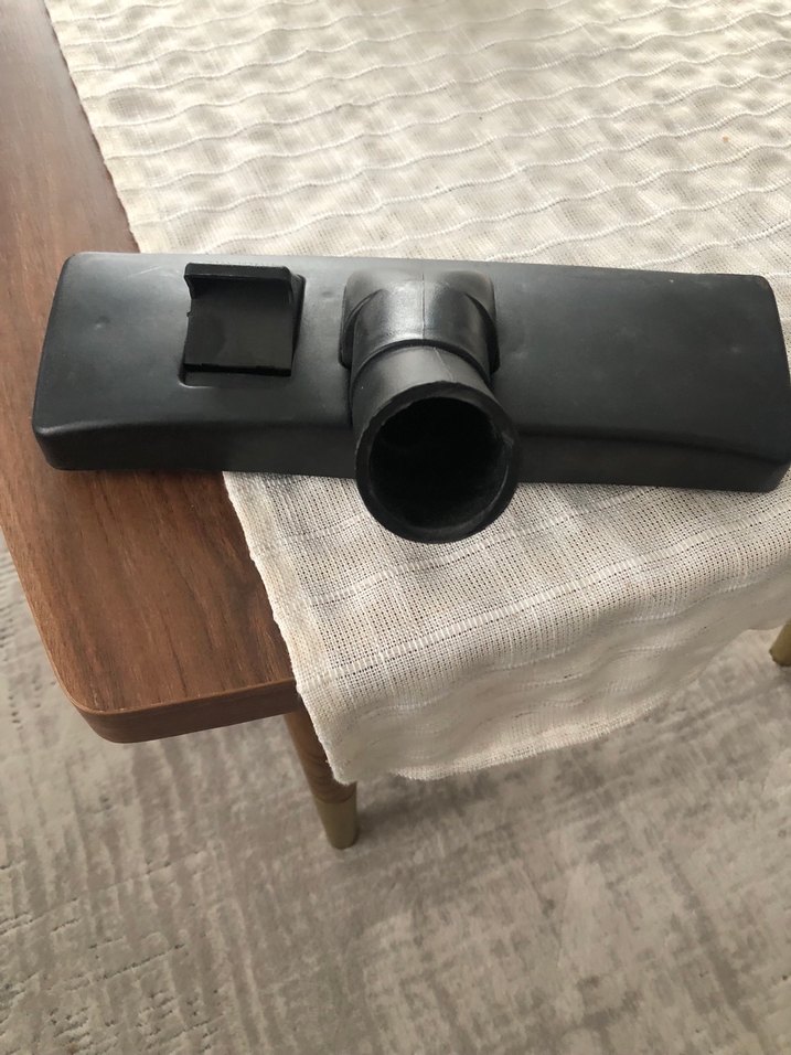 Siyah Vakum Temizleyici Başlığı - Görsel 2