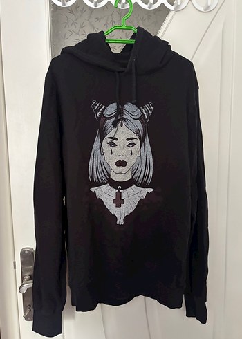Siyah Gotik Baskılı Kapüşonlu Sweatshirt