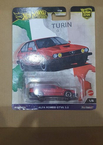 Hotwheels Premium Alfa Romeo