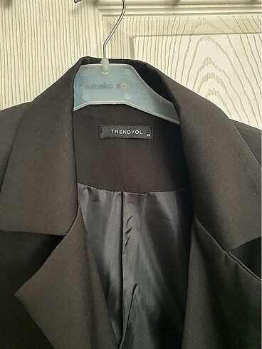 Trendyol & Milla Kısa Blazer Ceket