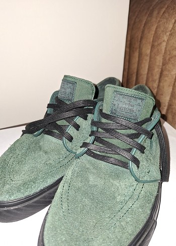 Koyu Yeşil Canvas Nike Erkek Ayakkabı