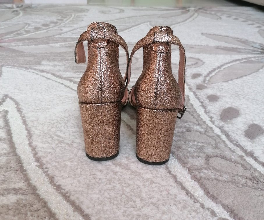 Bej Yılan Desenli Süet Topuklu Kadın Ayakkabı - Görsel 2