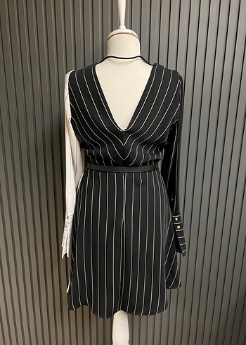 Nocturne v yaka kısa elbise - Görsel 4