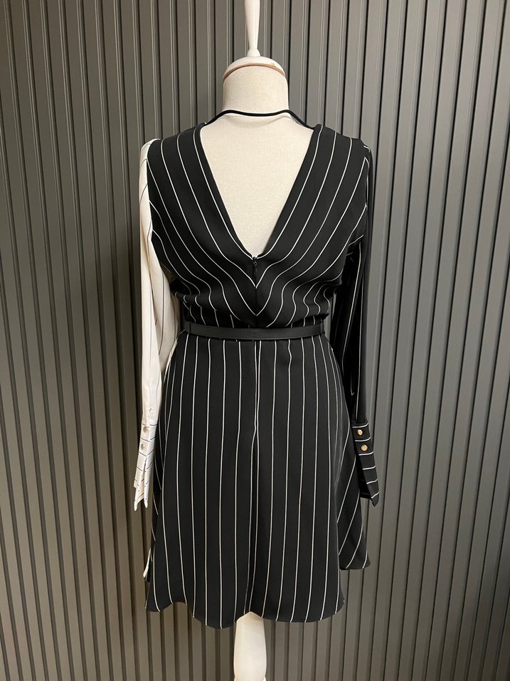 Nocturne v yaka kısa elbise - Görsel 4