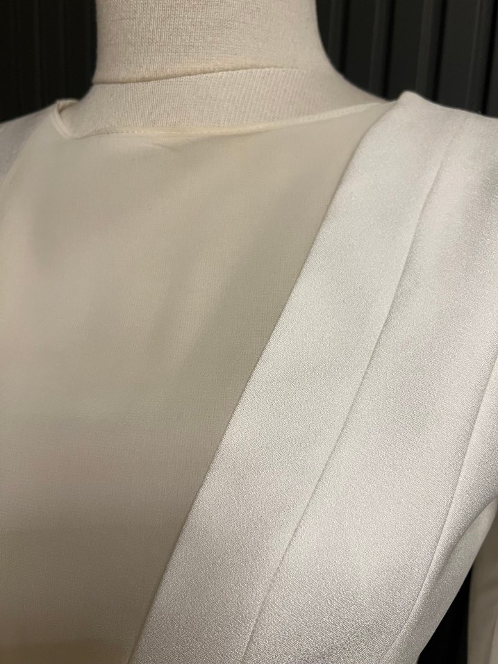 Koton Hakan yıldırım beyaz ekru abiye elbise kısa - Görsel 3