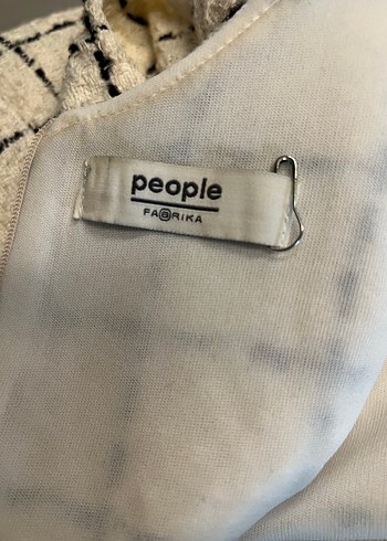 V yaka fabrika midi kalem elbise - Görsel 5