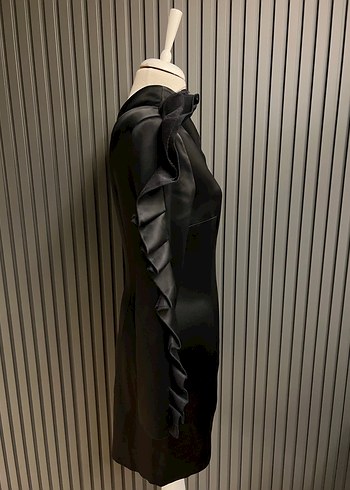 İpekyol yasemin özilhan tek omuz abiye elbise - Görsel 5