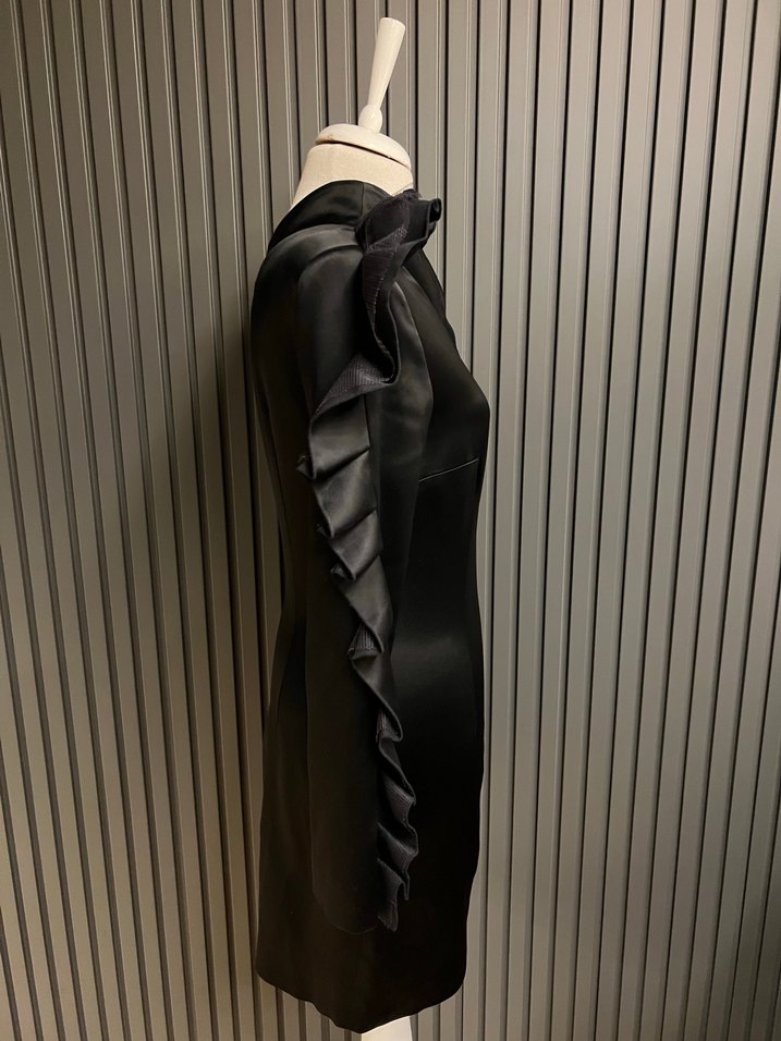 İpekyol yasemin özilhan tek omuz abiye elbise - Görsel 5