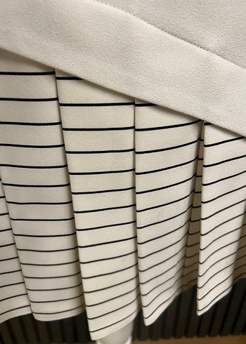 Betty sam pileli kısa elbise - Görsel 4