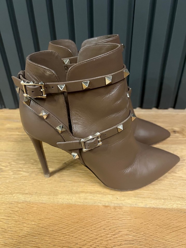 Valentino garavani rockstud topuklu bot - Görsel 4