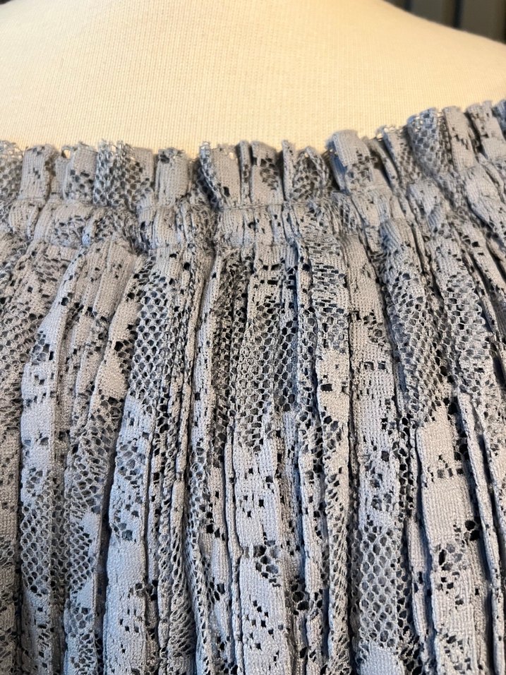 Zara düşük omuz üst dantel bluz - Görsel 4