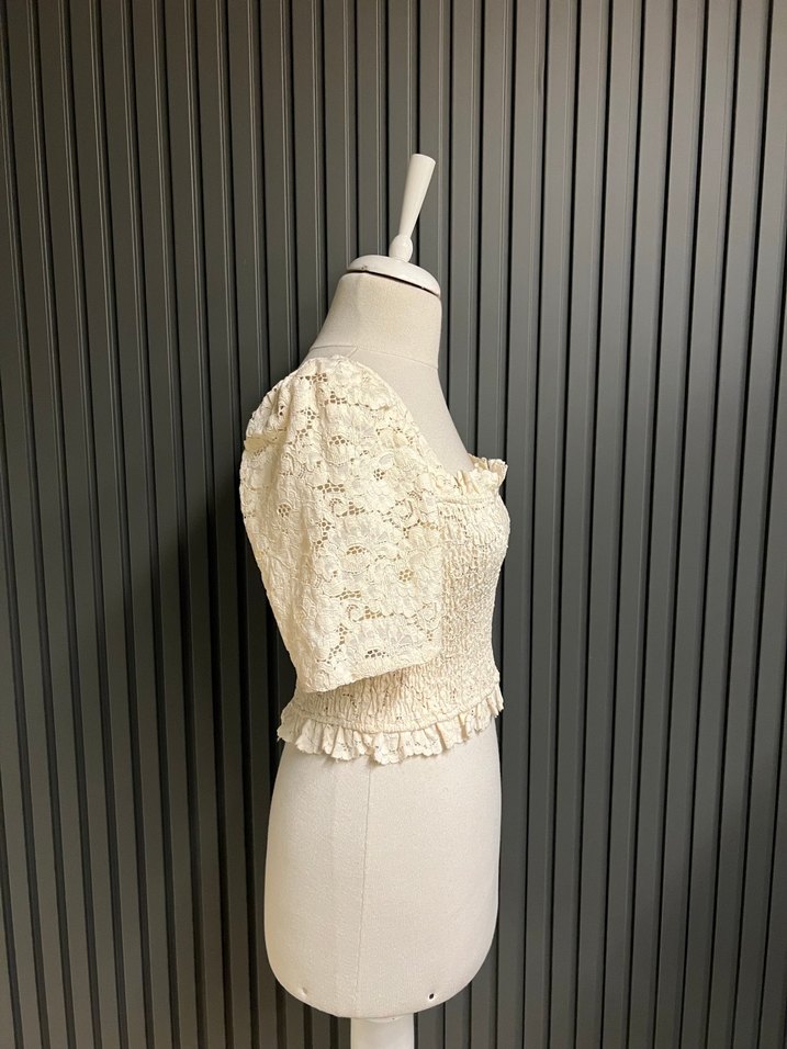 Zara dantel fisto crop üst bluz - Görsel 5