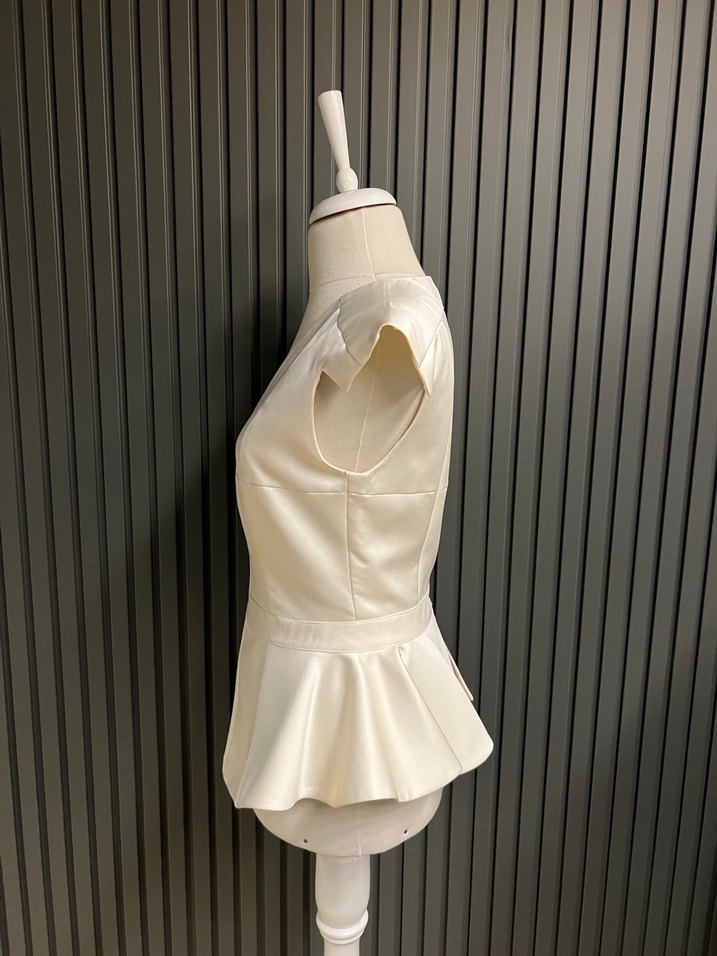 İpekyol ekru üst bluz - Görsel 4