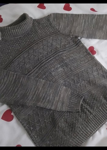 l Beden boğazlı desenli LCW erkek kazak