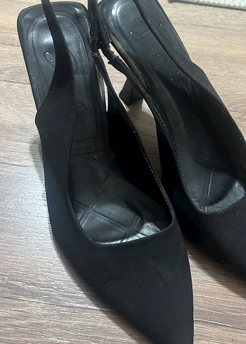Trendyol & Milla Sik Siyah Slingback Topuklu Ayakkabi