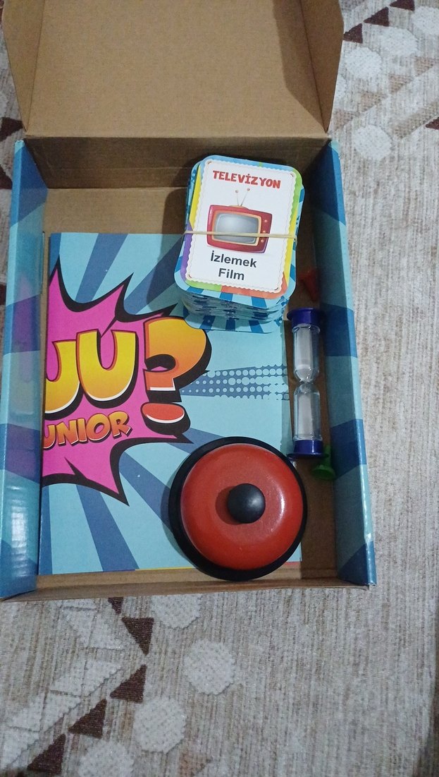 Nebuu? Junior Eğitici Renkli Kart Oyunu - Görsel 2