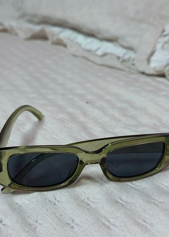 Şeffaf Koyu Mavi Kadın Güneş Gözlüğü - Görsel 4