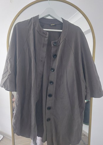 Diğer haki yeşili kimono