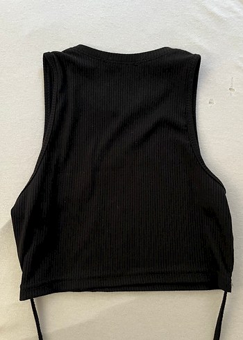 Siyah Askılı Crop Top - Görsel 2