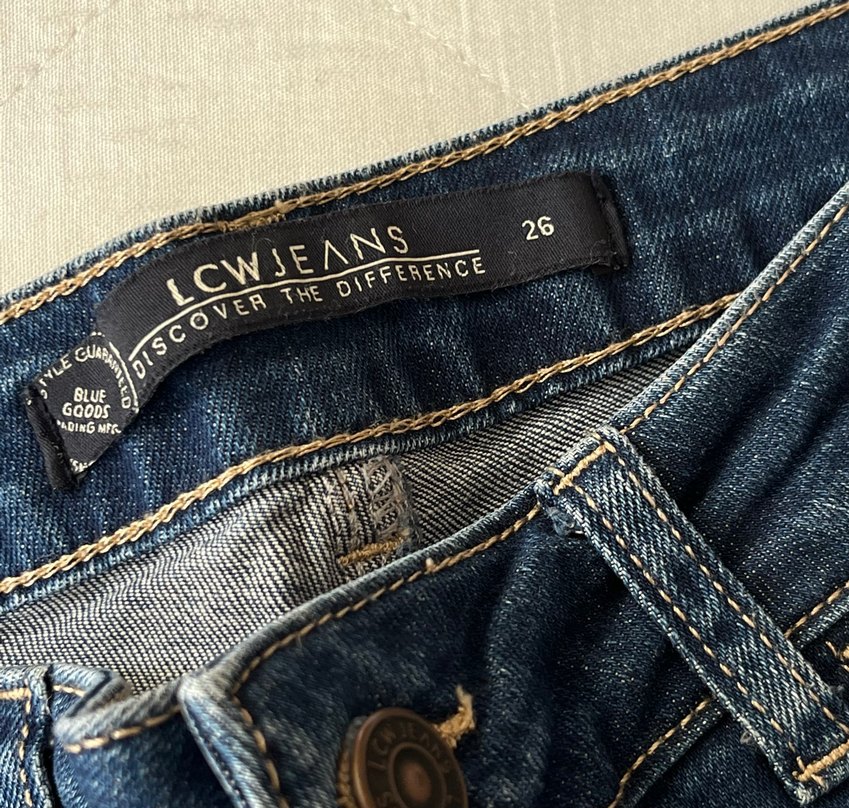 Kadın Lacivert Denim Şort Kapri - Görsel 3