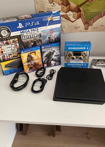 PS4 Slim Konsol + 2 DualShock
