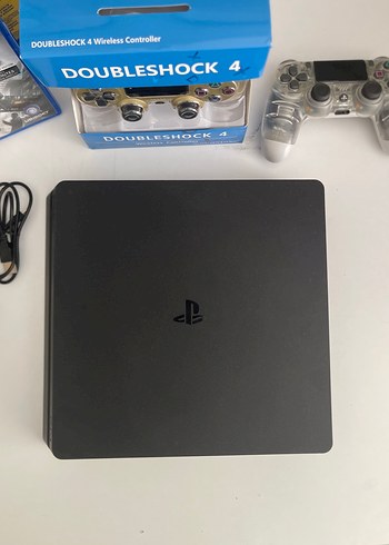 Sony PS4 Slim Konsol + 2 DualShock