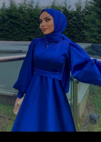44 Beden Mavi Uzun Kol Drapeli Salaş Elbise