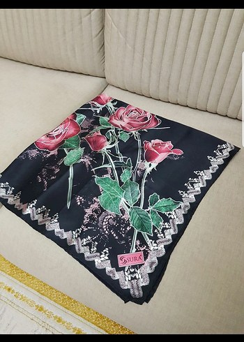 Beden siyah Renk Orjinal Siyah Çiçek Desenli Kadın Ipek SURA Eşarp