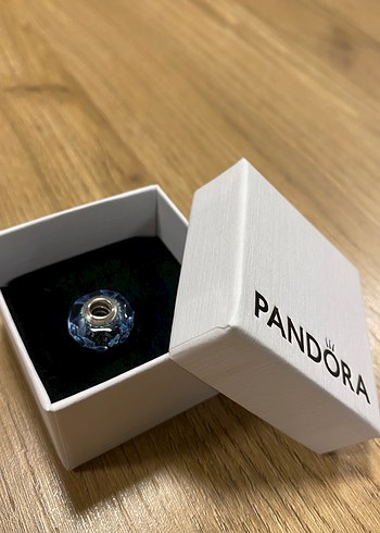 Pandora