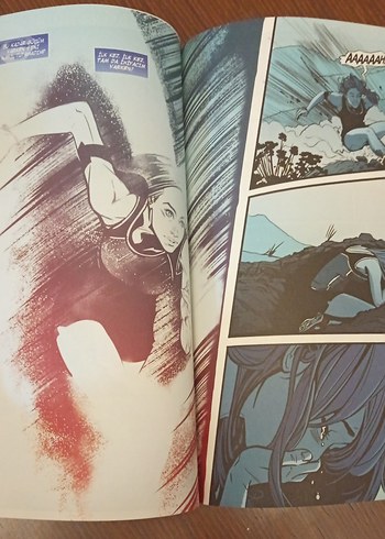  Beden Renk Supergirl: Süper Olmak - Mariko Tamaki & Joëlle Jones