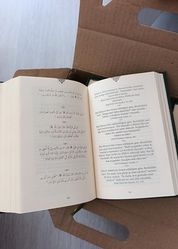Beden Hadislerle İslam Seti CEP BOY 11×17 ölçülerinde