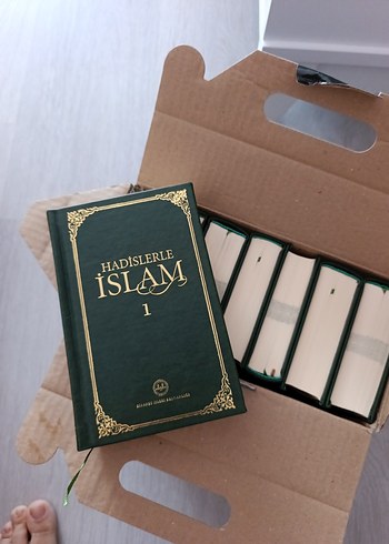 Hadislerle İslam Seti CEP BOY 11×17 ölçülerinde