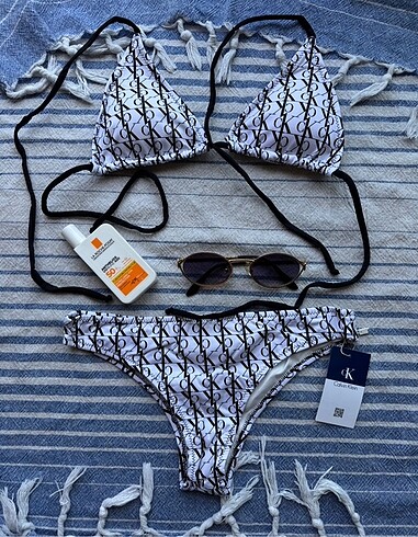 CK bikini takımı