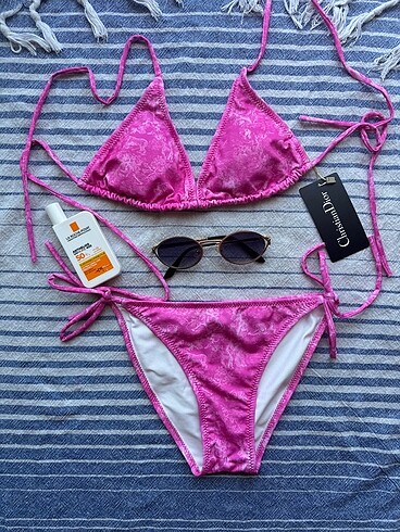 Dior Bikini takımı