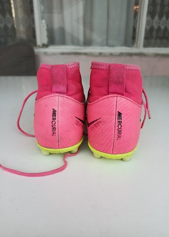 35 Beden pembe Renk Erkek Pembe Futbol Ayakkabısı Velcro Bağcıklı