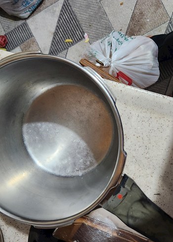 fissler düdüklü Bej Renkli Büyük Çelik Tencere - Görsel 6