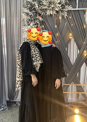 Ilmio Siyah tesettür pilise Uzun Abiye Elbise