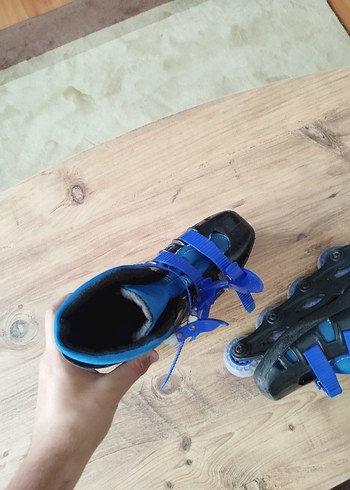38 Beden mavi Renk 35-37 arası ayarlanabilir paten