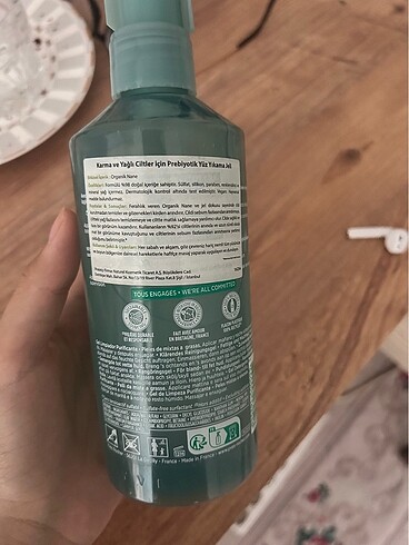 Yves Rocher yves rocher yüz yıkama jeli