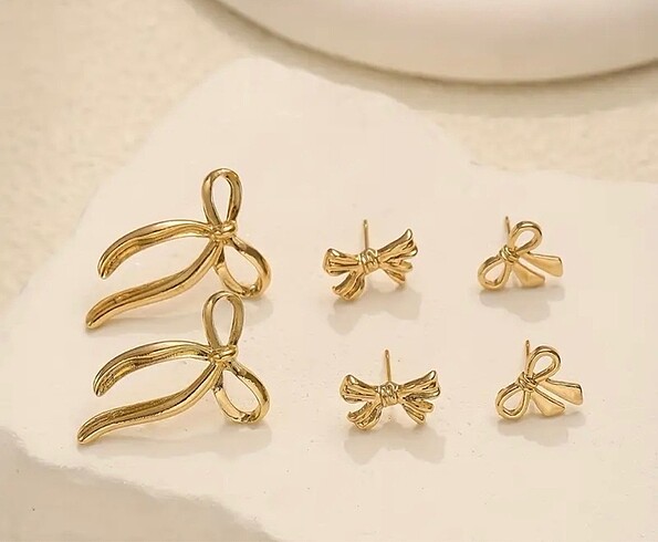 Accessorize Fiyonk küpe set
