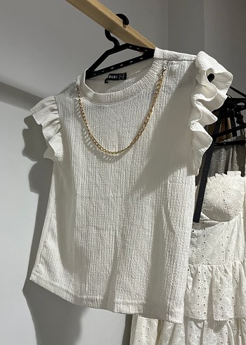 Zincir Detaylı Kısa Keten Bluz - Görsel 3