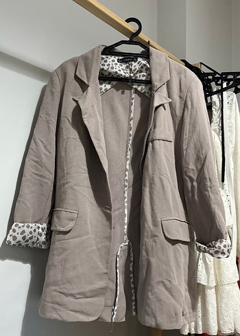 Düğmeli Bej Keten Kadın Blazer - Görsel 3