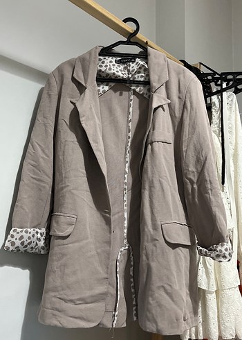 Düğmeli Bej Keten Kadın Blazer - Görsel 2