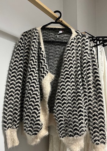 Bohem Tarz Gri Zebra Desenli Örgü Kadın Hırka - Görsel 3