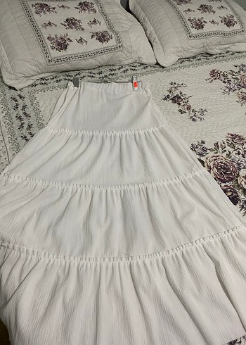 Kadın Beyaz Uzun Keten Fırfırlı Etek