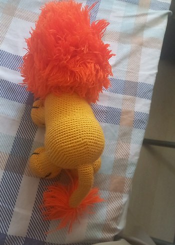 Diğer Renkli Tığ İşi Aslan Peluş Oyuncak
