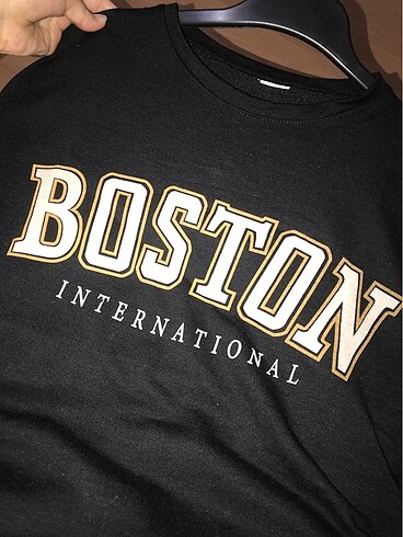 Boston ince sweat